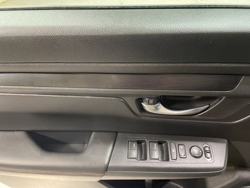 Used 2025 Honda CR-V Sport image 21