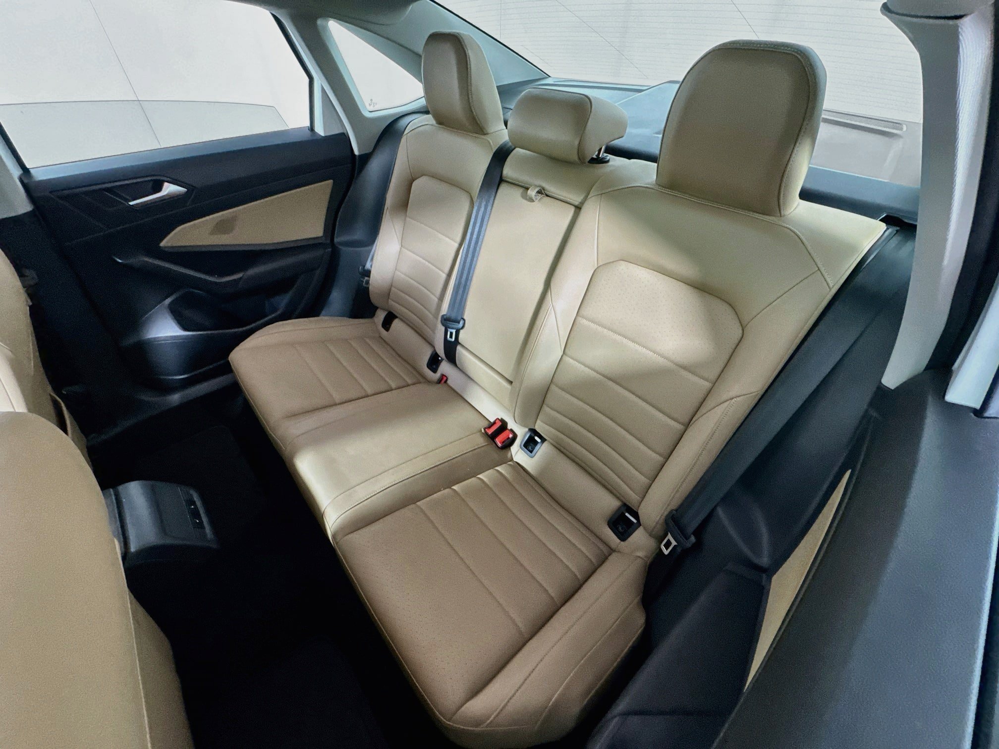Used 2021 Volkswagen Jetta SE FWD image 23
