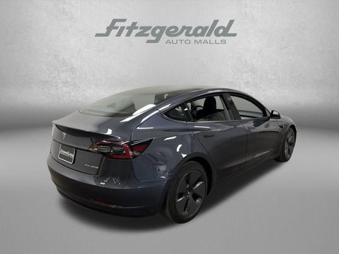 Used 2022 Tesla Model 3 Long Range image 9