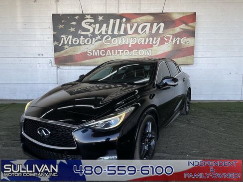 Used 2017 INFINITI QX30 Sport w/ Sport Leather Package image 1