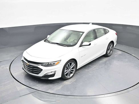 Used 2024 Chevrolet Malibu LT image 31
