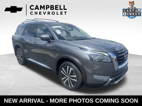 Used 2025 Nissan Pathfinder Platinum AWD/4WD image 7