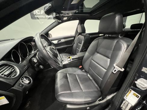 Used 2014 Mercedes-Benz C 300 4MATIC Sedan image 21