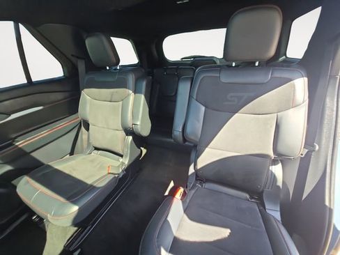 Certified 2025 Ford Explorer ST AWD/4WD image 13