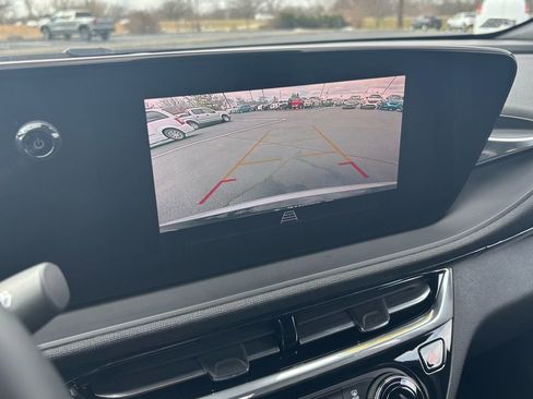 Used 2024 Buick Envista Sport Touring w/ Convenience I Package image 37