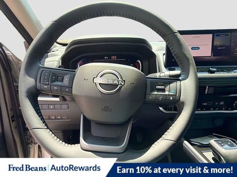New 2026 Nissan Rogue Platinum AWD/4WD image 9