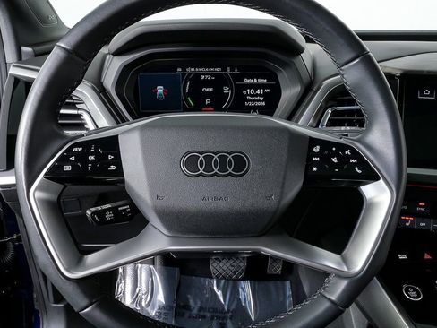 Used 2023 Audi Q4 e-tron Prestige image 8