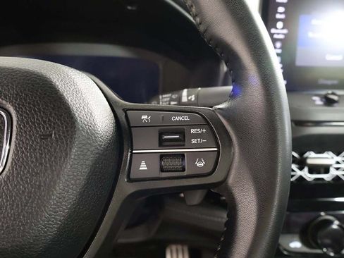 Used 2025 Honda Accord Sport image 43