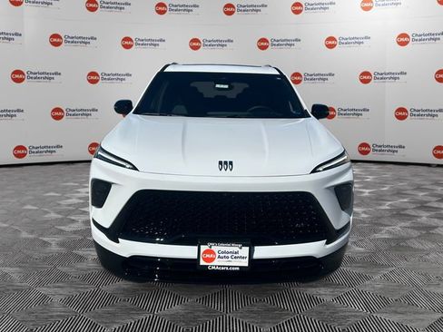 New 2026 Buick Enclave Sport Touring w/ Power Package image 8