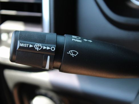 Used 2020 RAM 2500 Laramie image 31