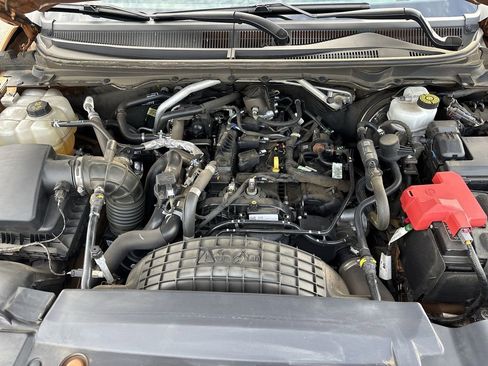 Used 2019 Ford Ranger XLT w/ Equipment Group 301A Mid image 17