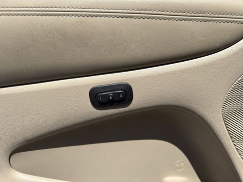 Used 2017 Jeep Grand Cherokee Limited w/ Luxury Group II image 38