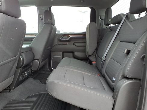 Used 2022 GMC Sierra 1500 Elevation image 9