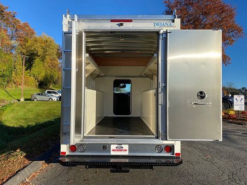 New 2026 Ford E-350 and Econoline 350 Super Duty w/ Power Equipment Group RWD image 9