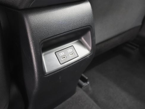 Used 2024 Toyota Corolla LE FWD image 31
