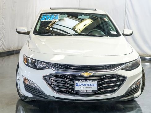 Used 2024 Chevrolet Malibu LT image 7