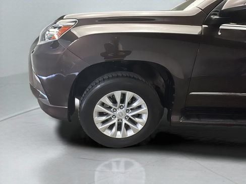 Used 2019 Lexus GX 460 Premium w/ Premium Package AWD/4WD image 5