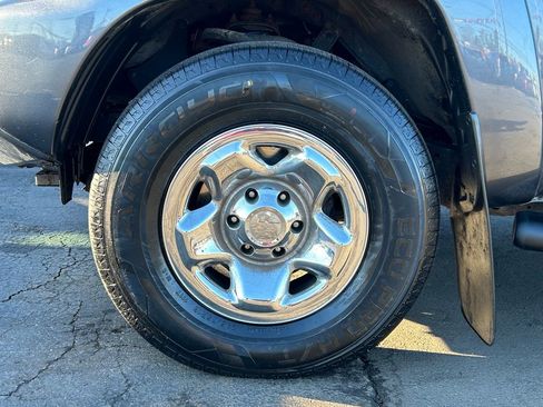 Used 2013 Toyota Tacoma 4x4 Double Cab w/ SR5 Pkg image 10