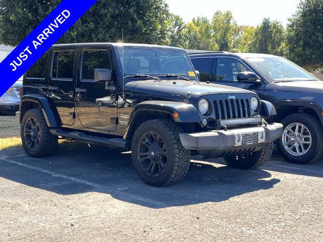 Used 2014 Jeep Wrangler Unlimited Sahara w/ Connectivity Group AWD/4WD image 1