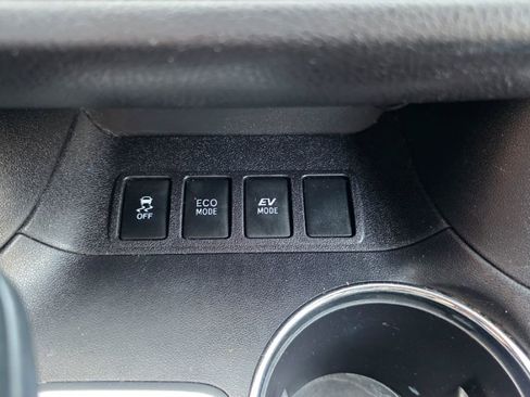 Used 2016 Toyota Highlander Limited Platinum image 23