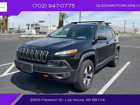 Used 2016 Jeep Cherokee Trailhawk w/ Leather Interior Group image 1