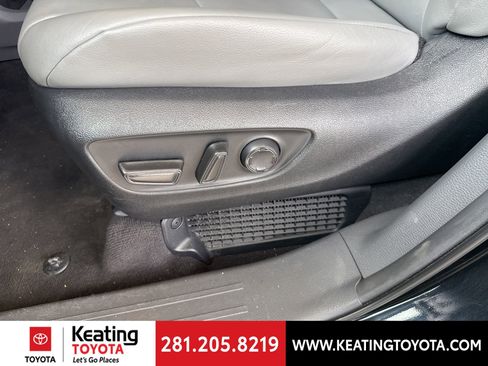 Certified 2024 Toyota Sienna XLE image 16