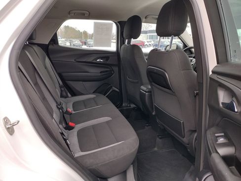 Used 2023 Chevrolet TrailBlazer LS image 17
