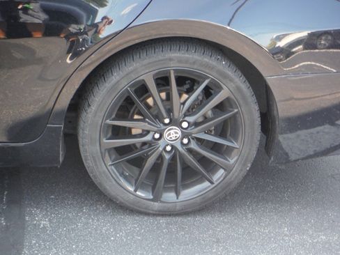 Used 2021 Toyota Camry XSE FWD image 4