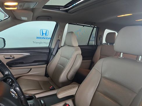 Used 2021 Honda Pilot EX-L image 12