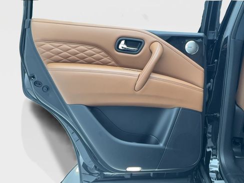 Used 2022 INFINITI QX80 Sensory w/ Cargo Package image 49