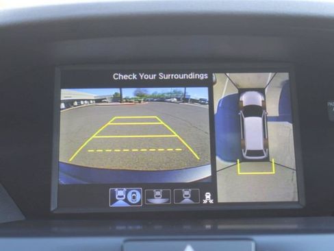 Used 2017 Acura MDX w/ Advance Package FWD image 18