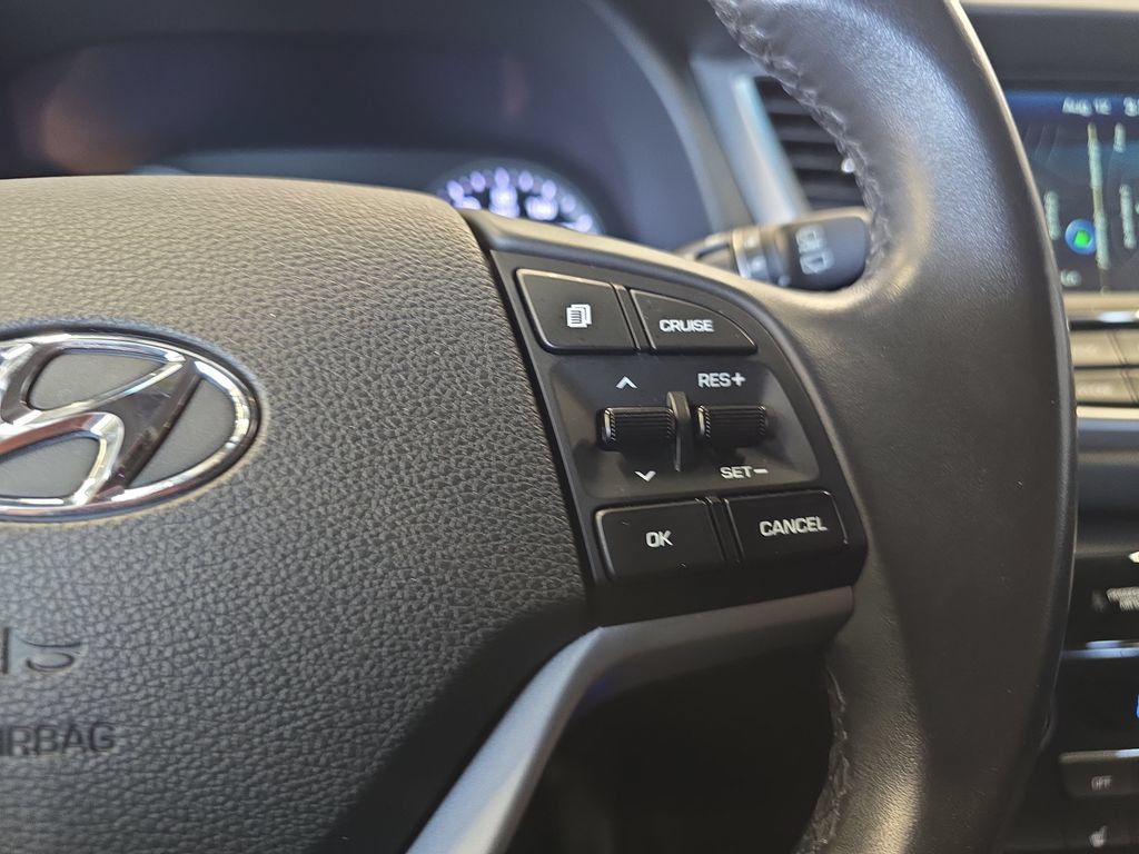 Used 2017 Hyundai Tucson Limited AWD/4WD image 21