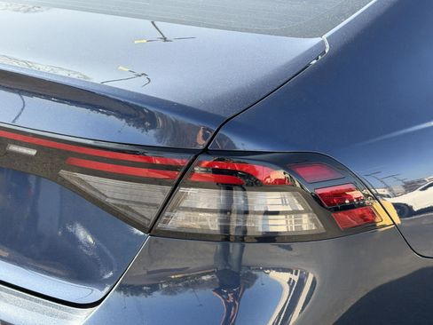 Used 2023 Honda Accord EX image 7