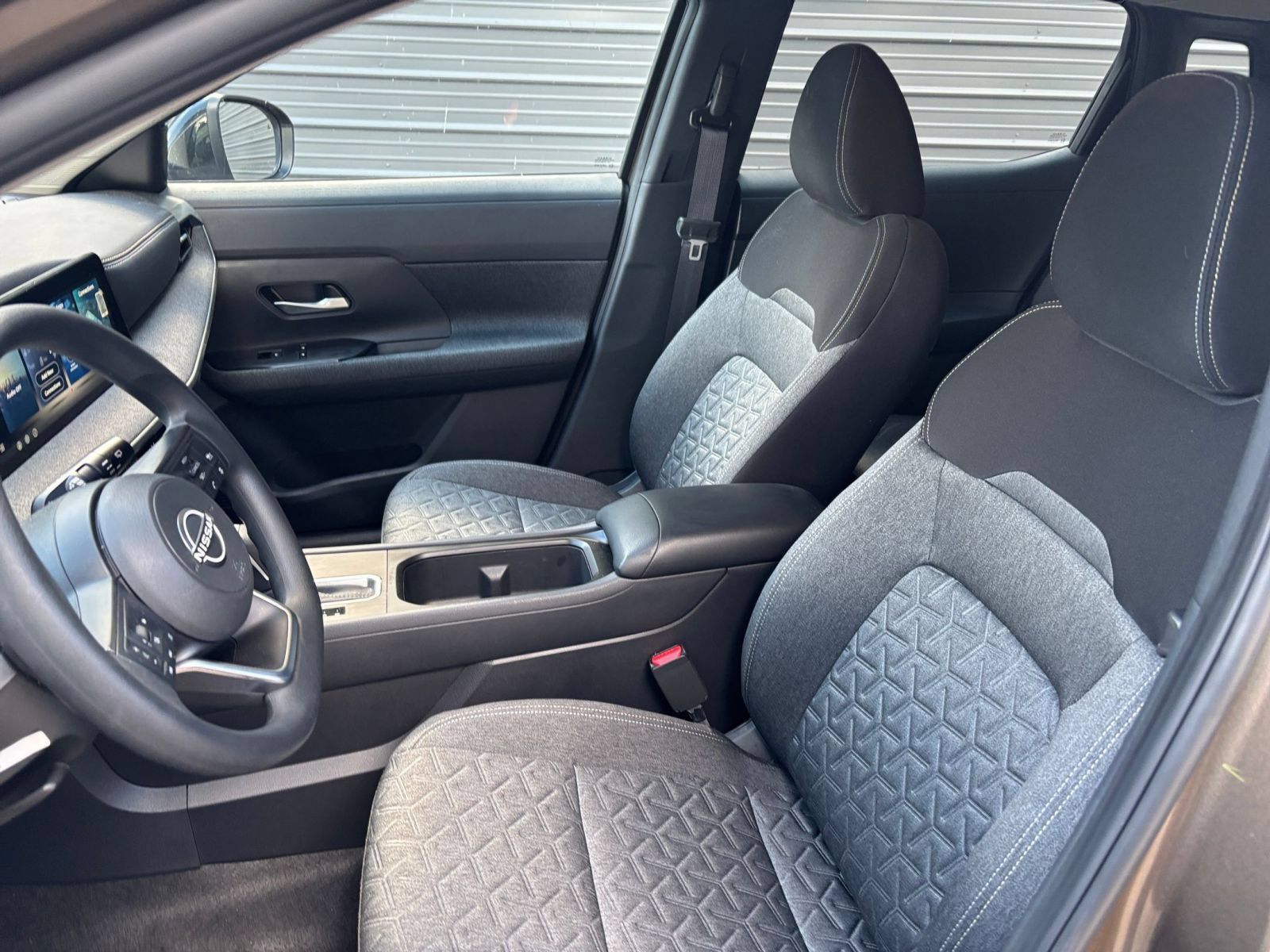 Used 2026 Nissan Kicks SV w/ Cold Weather Package FWD image 22