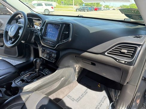 Used 2023 Jeep Cherokee Altitude Lux AWD/4WD image 23