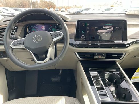 New 2026 Volkswagen Atlas SEL AWD/4WD image 16
