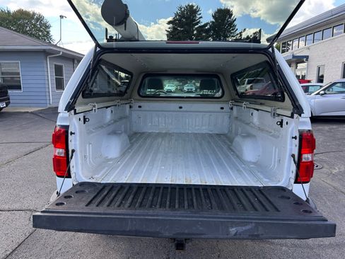 Used 2017 GMC Sierra 1500 2WD Regular Cab image 19
