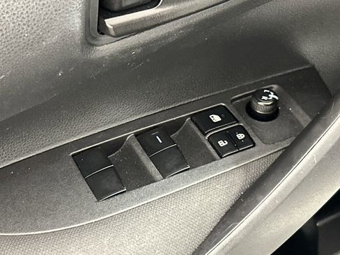 Used 2024 Toyota Corolla LE image 19