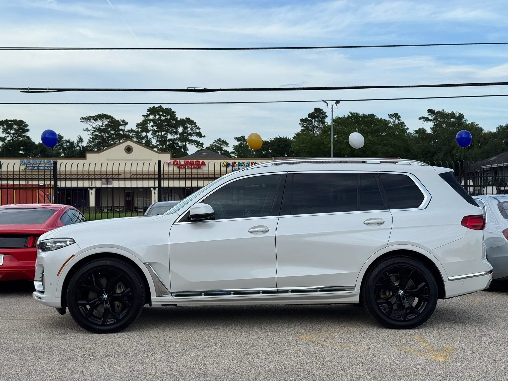 Used 2020 BMW X7 xDrive40i w/ Executive Package AWD/4WD image 8