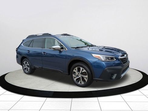 Used 2021 Subaru Outback Touring XT image 1