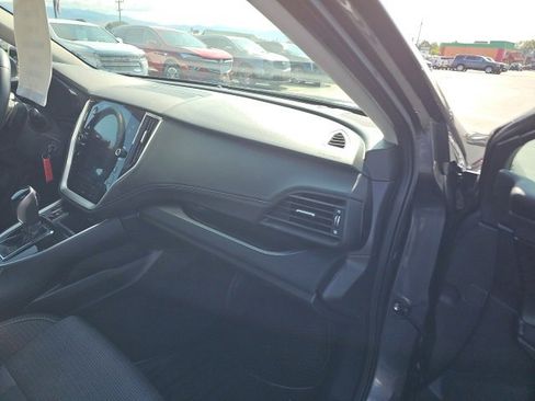 Used 2025 Subaru Outback Premium image 22