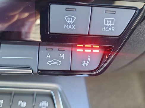 Used 2025 Audi A3 2.0T Premium w/ Convenience Package image 20