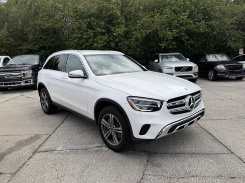 Used 2020 Mercedes-Benz GLC 300 image 3