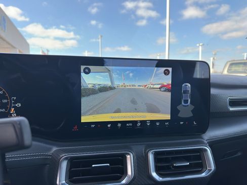 Used 2024 Ford Mustang Premium image 19