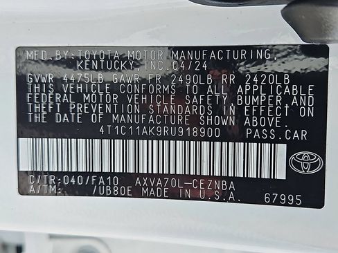Used 2024 Toyota Camry LE FWD image 27