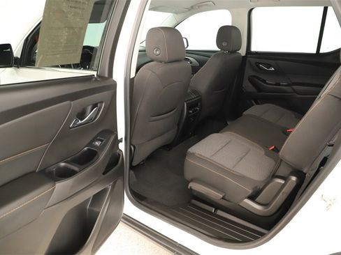 Used 2020 Chevrolet Traverse LT image 26