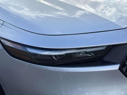Certified 2025 Honda Accord LX image 8