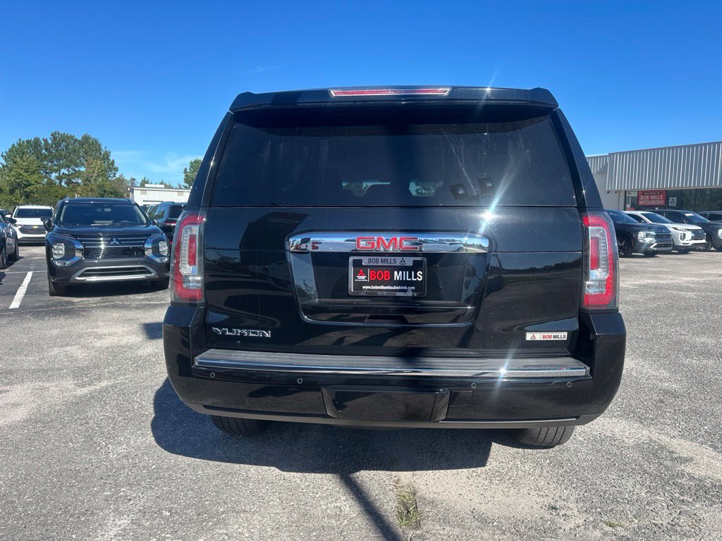 Used 2016 GMC Yukon Denali w/ Open Road Package AWD/4WD image 4