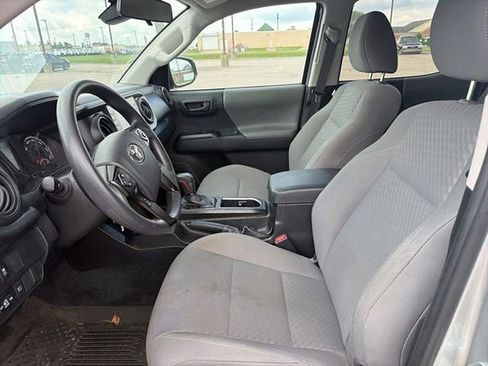 Certified 2023 Toyota Tacoma SR AWD/4WD image 4
