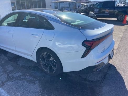 Used 2025 Kia K5 GT-Line w/ GT-Line Premium Package image 4